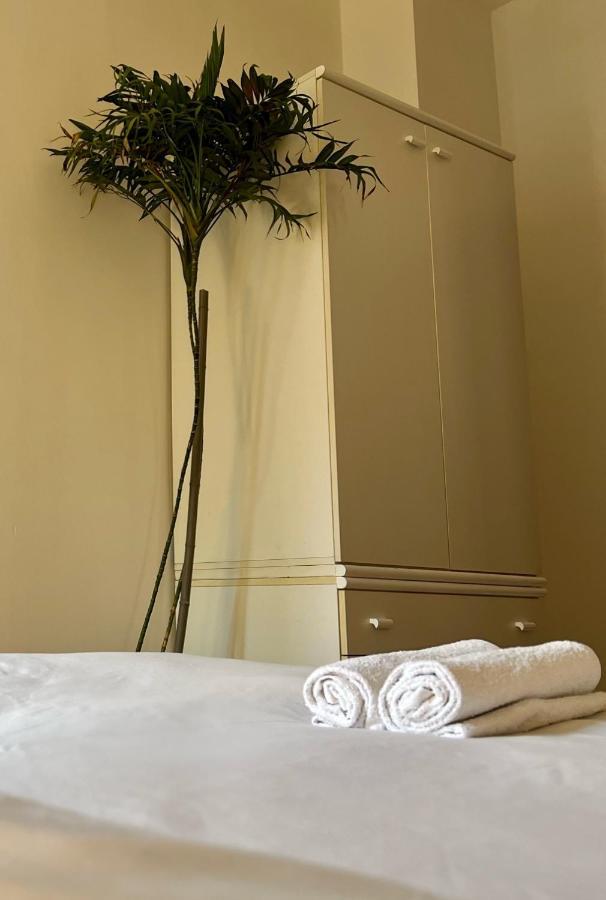 Novi Ligure Private Apartment Extérieur photo