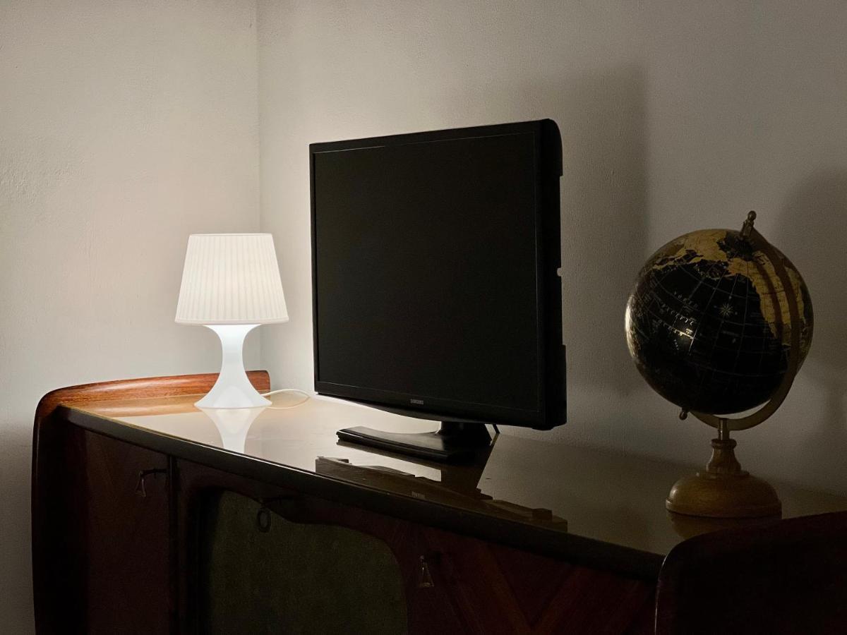 Novi Ligure Private Apartment Extérieur photo