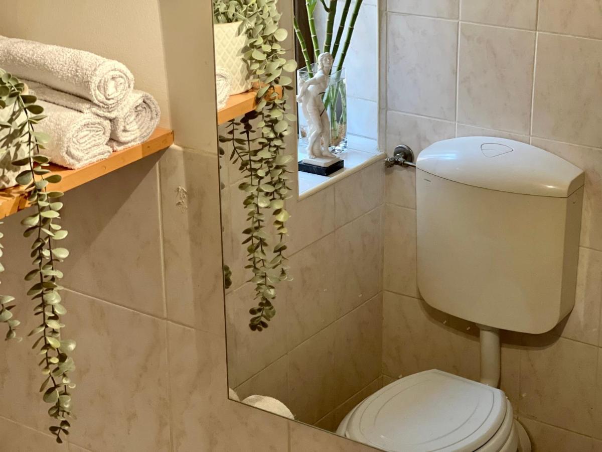 Novi Ligure Private Apartment Extérieur photo